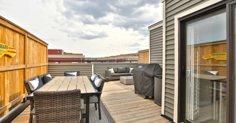 31-70 Eastwood Park Gardens, Toronto, ON, M8W 0B1 - 12