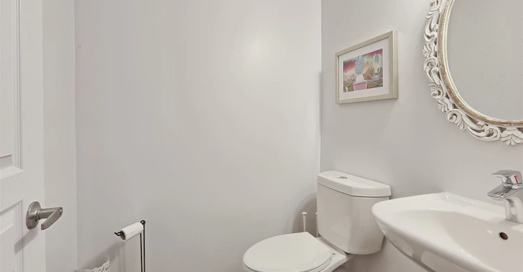 31-70 Eastwood Park Gardens, Toronto, ON, M8W 0B1 - 5