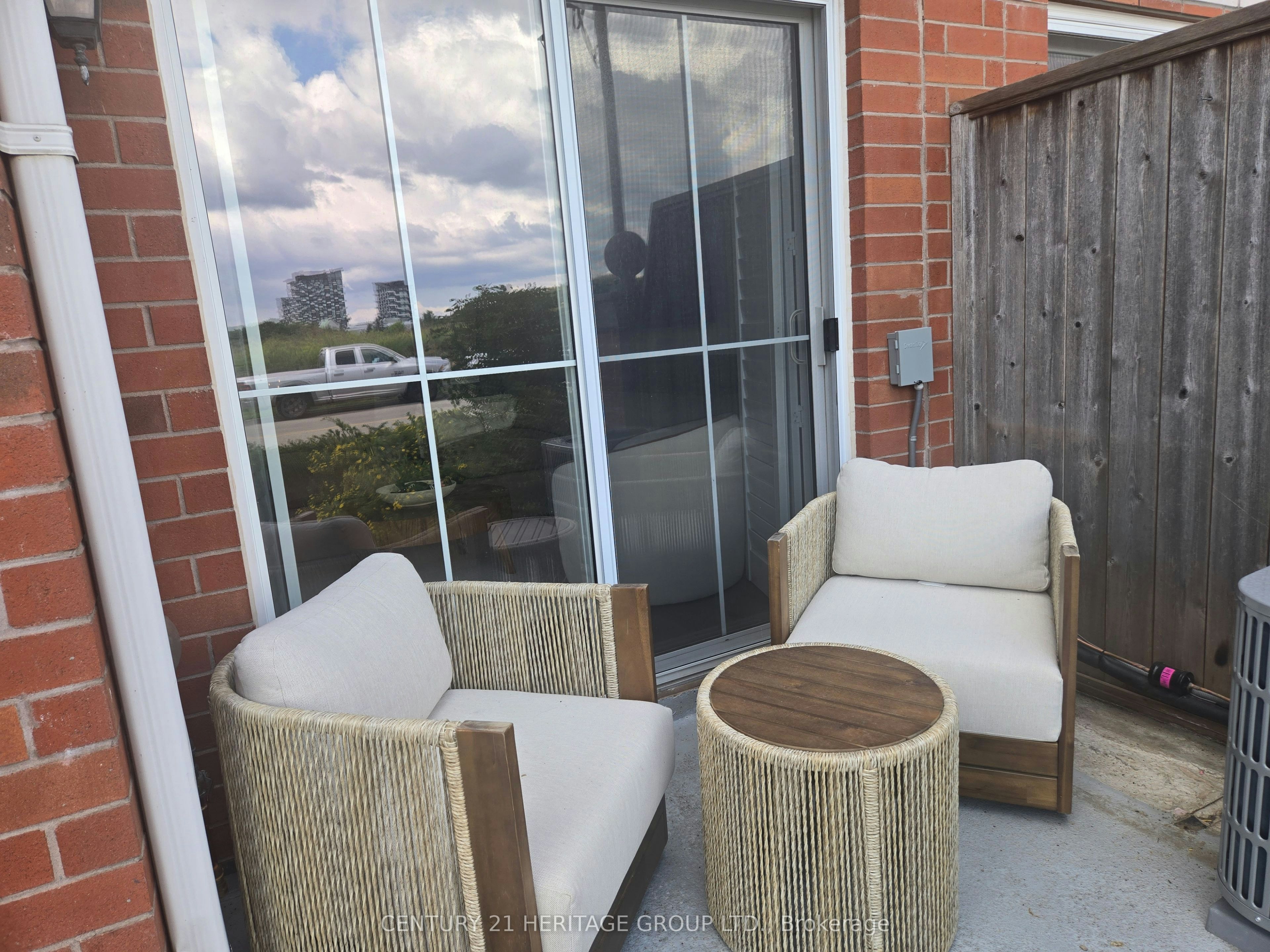 3-2444 Post Road, Oakville, ON, L6H 0J2 - 3