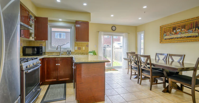 6683 Opera Glass Crescent, Mississauga, ON, L5W 1R8 - 11