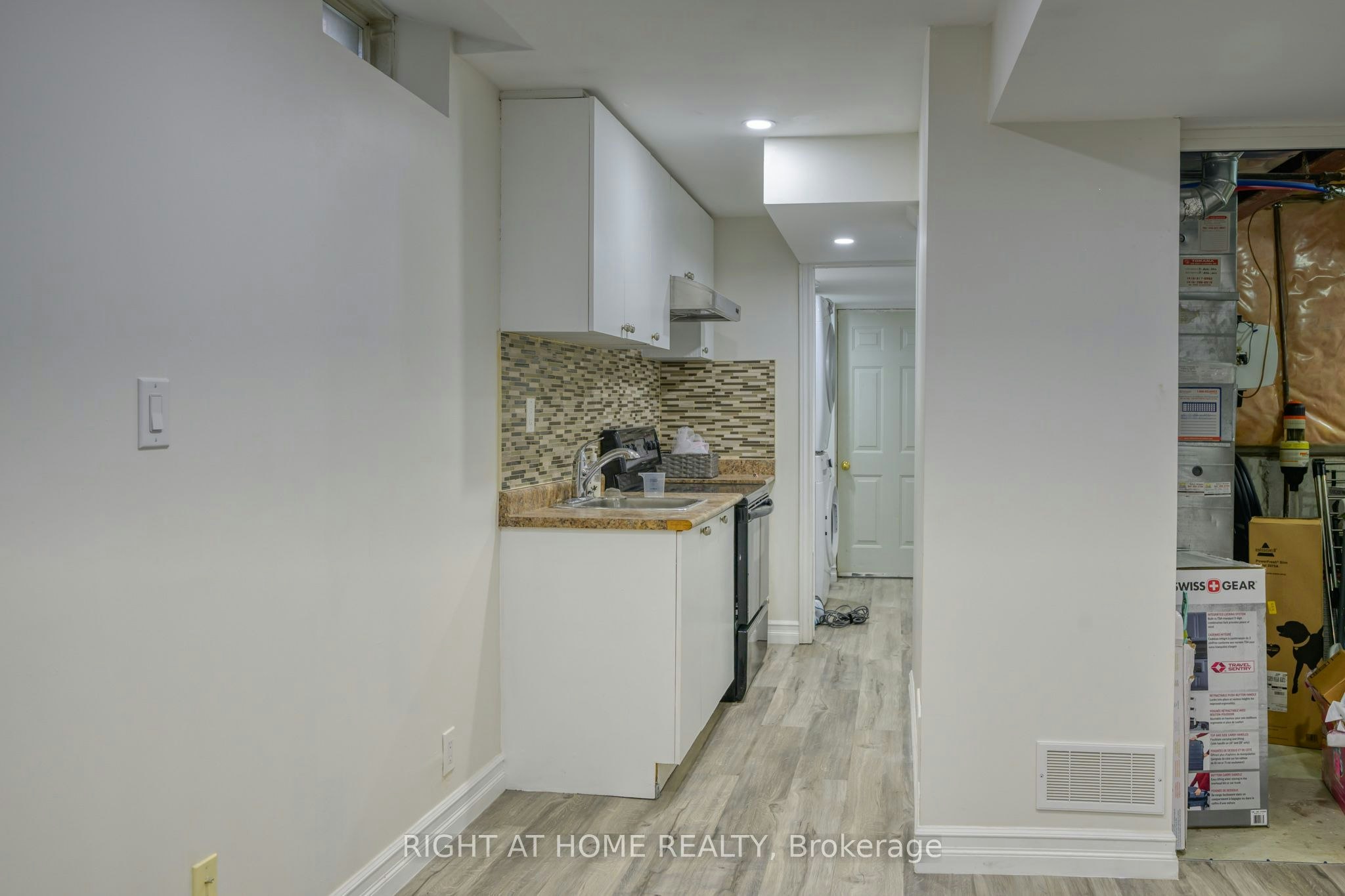 6683 Opera Glass Crescent, Mississauga, ON, L5W 1R8 - 36