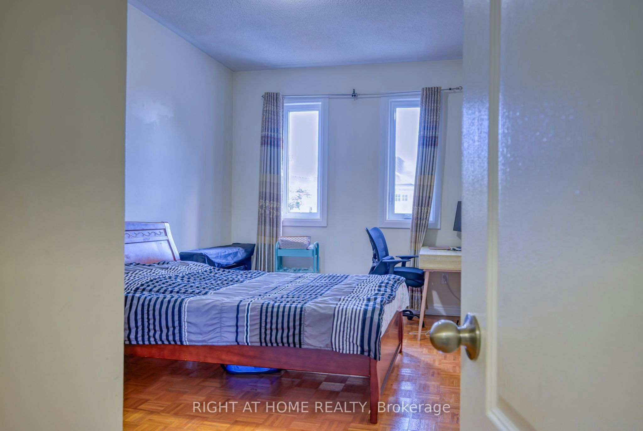 6683 Opera Glass Crescent, Mississauga, ON, L5W 1R8 - 30