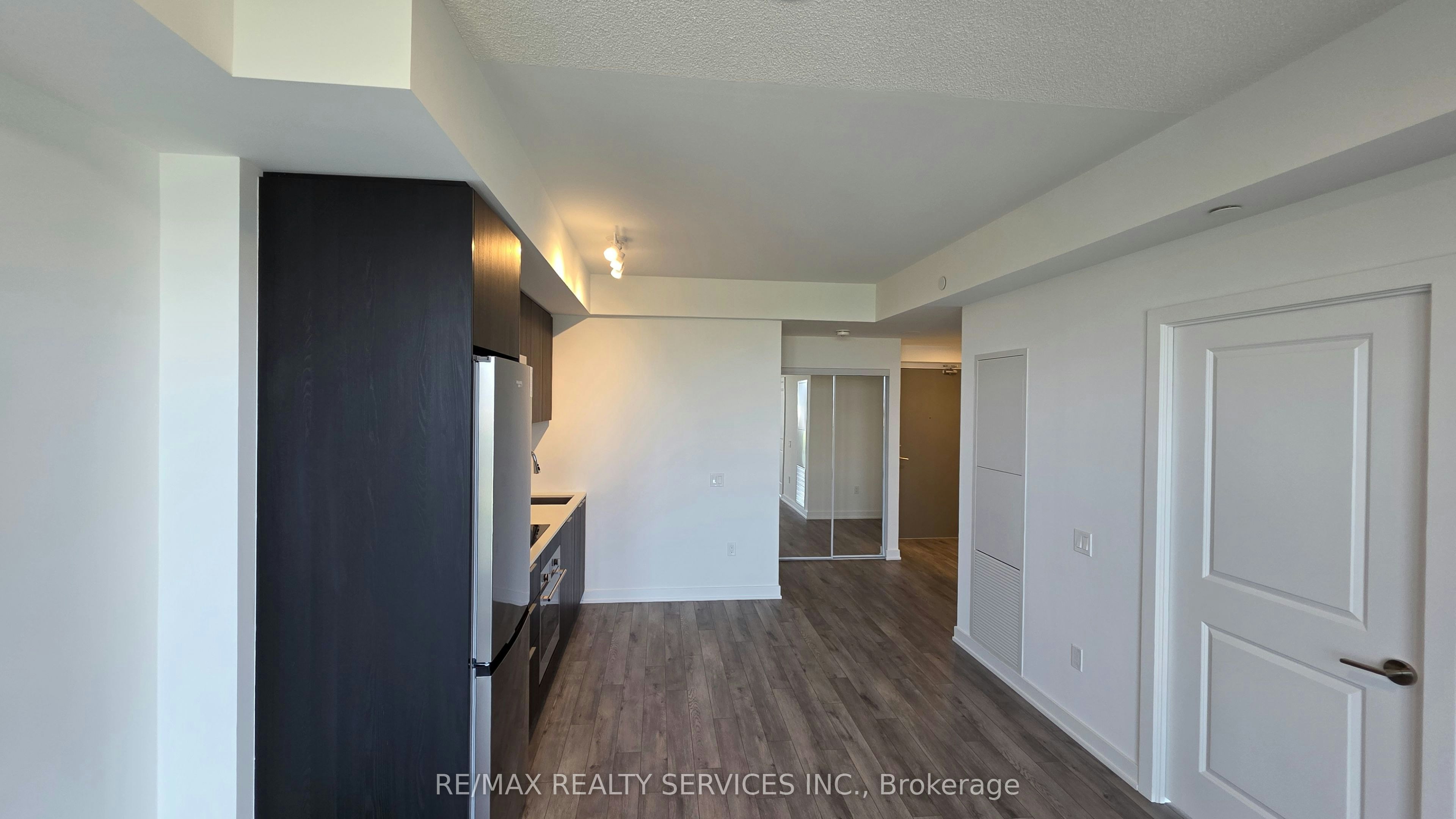 2410-15 Skyridge Drive, Brampton, ON, L6P 4S3 - 11