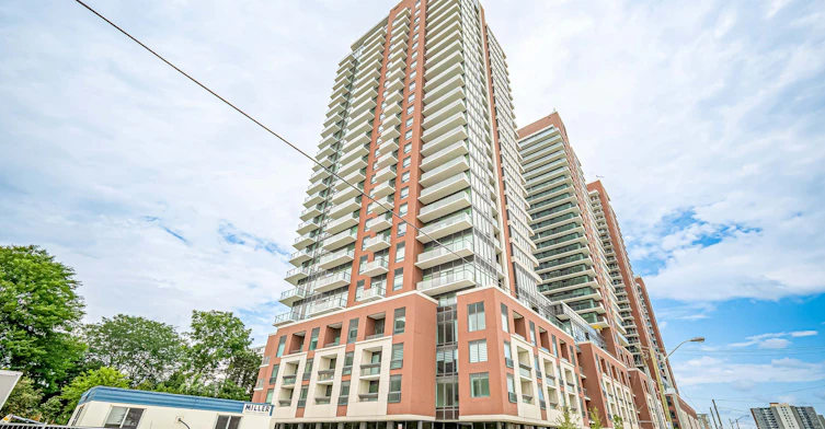 1515-4010 Eglinton Avenue W, Toronto, ON, M5V 0X8