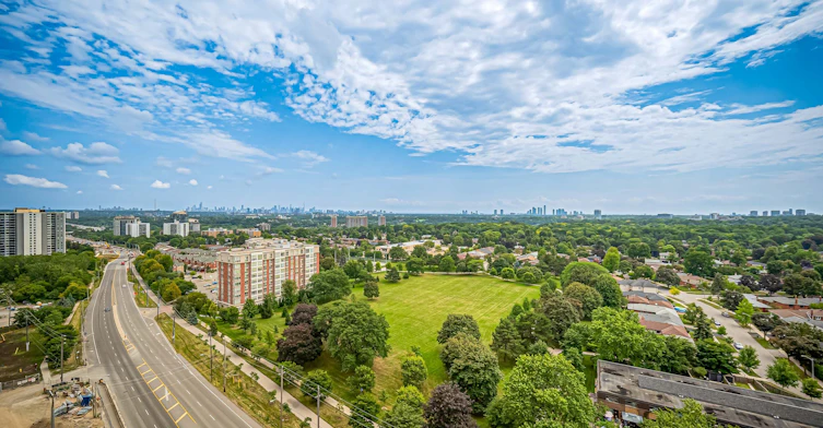 1515-4010 Eglinton Avenue W, Toronto, ON, M5V 0X8 - 39