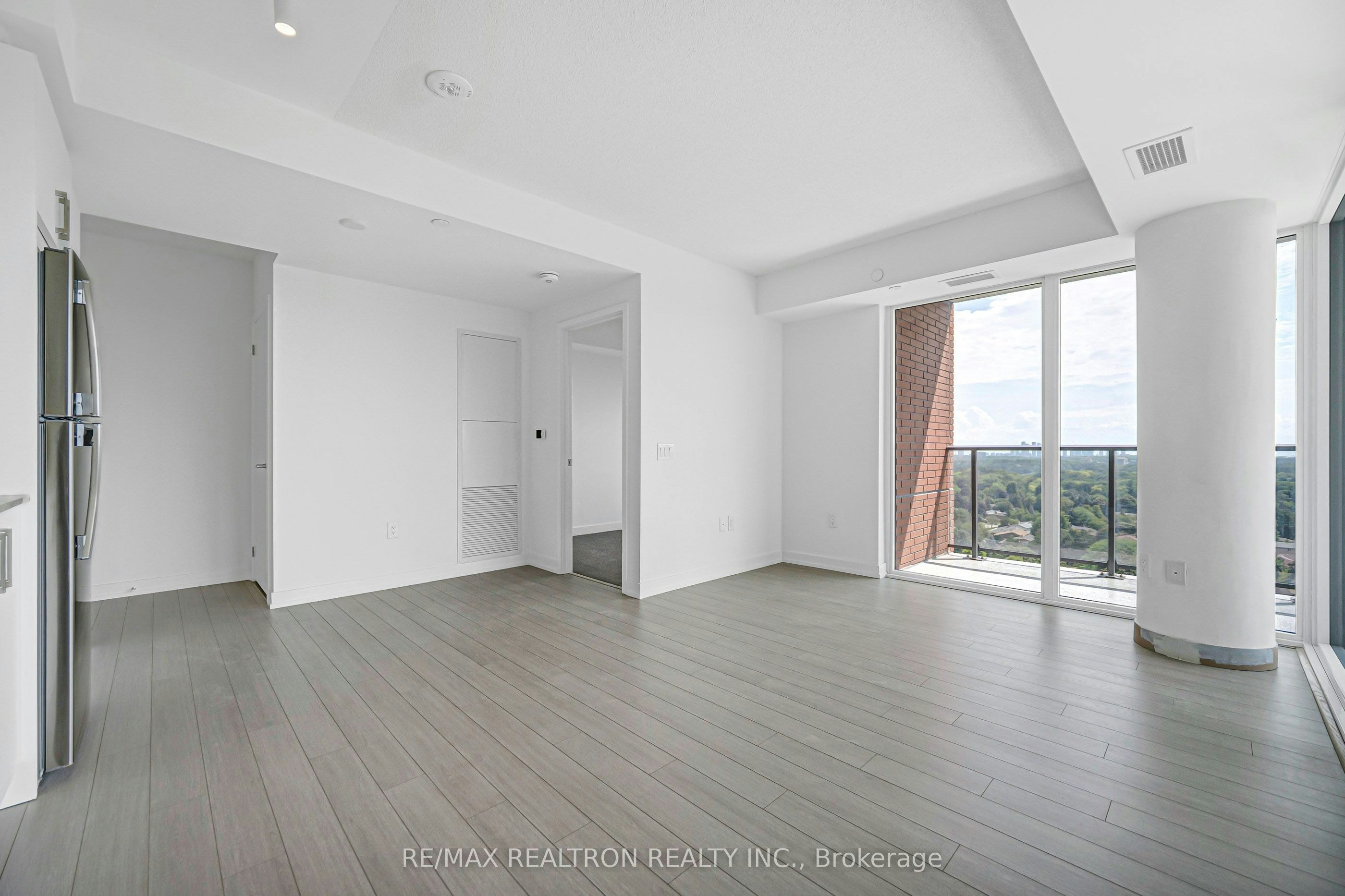 1515-4010 Eglinton Avenue W, Toronto, ON, M5V 0X8 - 14
