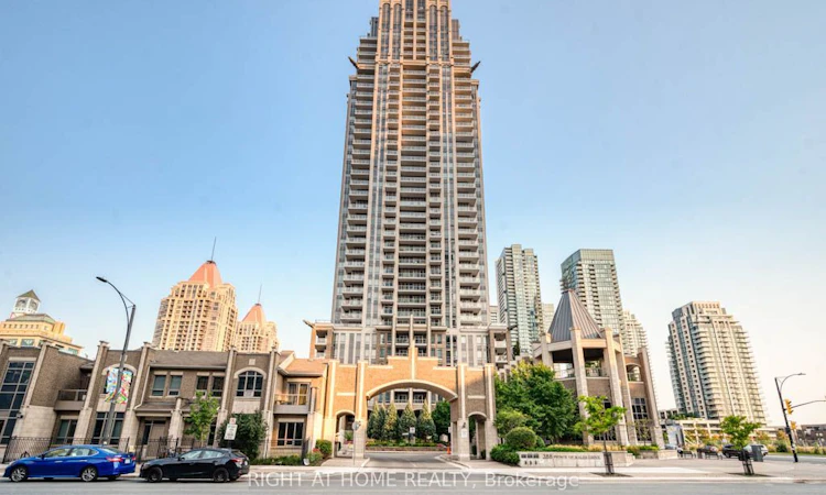 1711-388 Prince Of Wales Drive