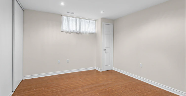 LOWER-42 Dixfield Drive, Toronto, ON, M9C 4J1 - 14