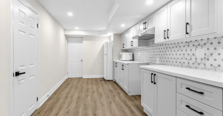 LOWER-42 Dixfield Drive, Toronto, ON, M9C 4J1 - 21