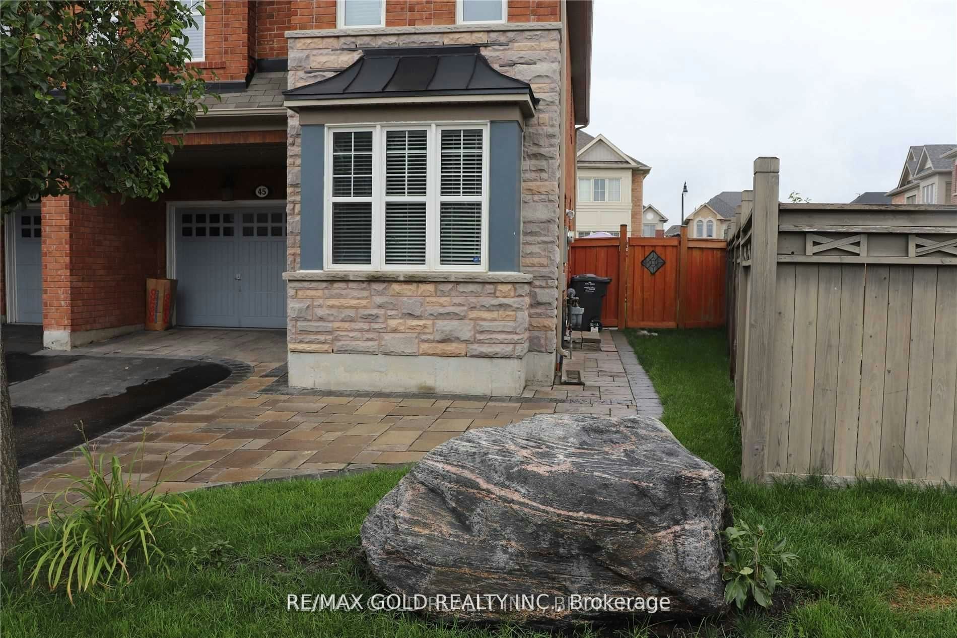 45 Biddens Square, Brampton, ON, L6P 3P9 - 2
