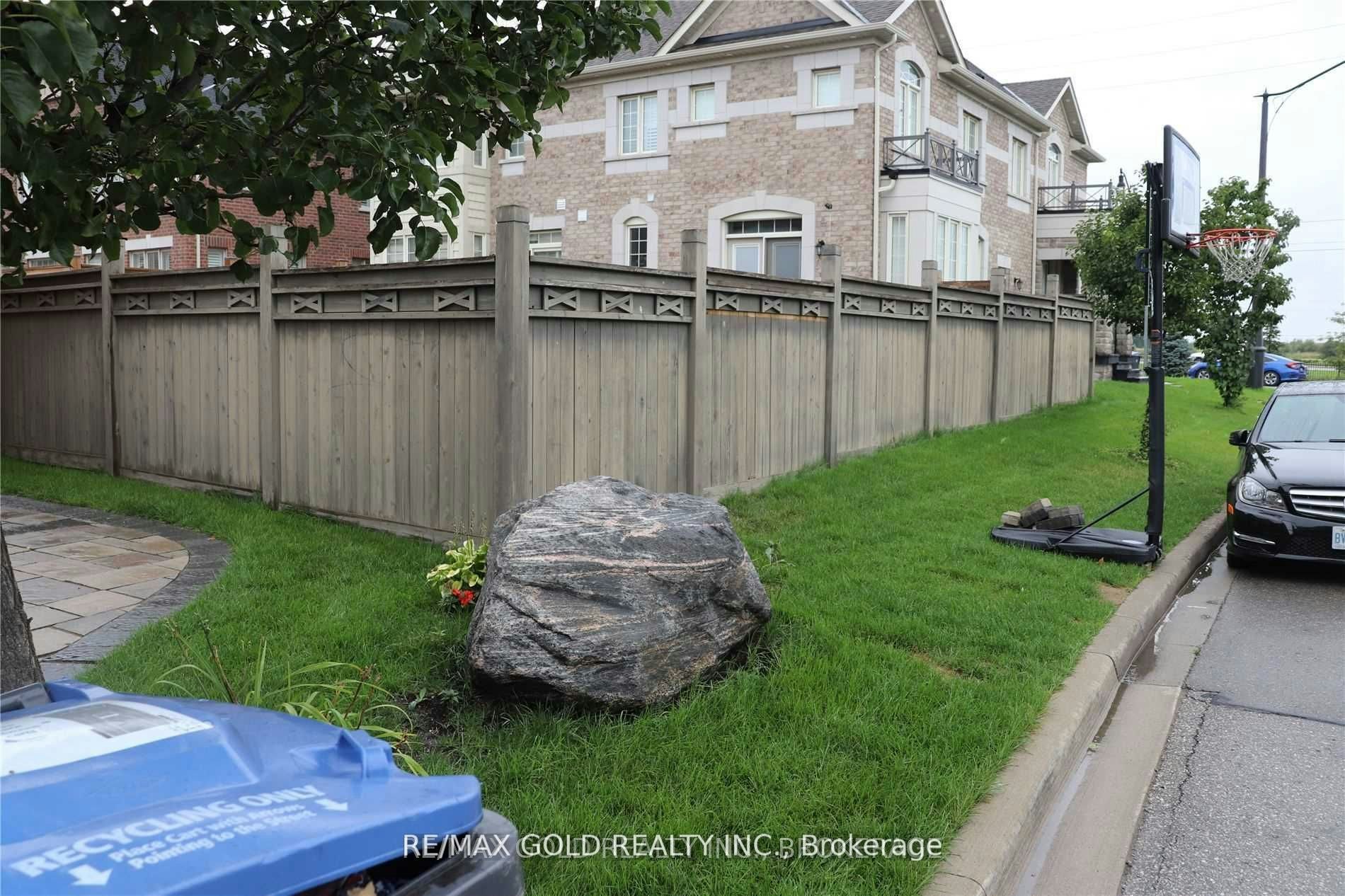 45 Biddens Square, Brampton, ON, L6P 3P9 - 3