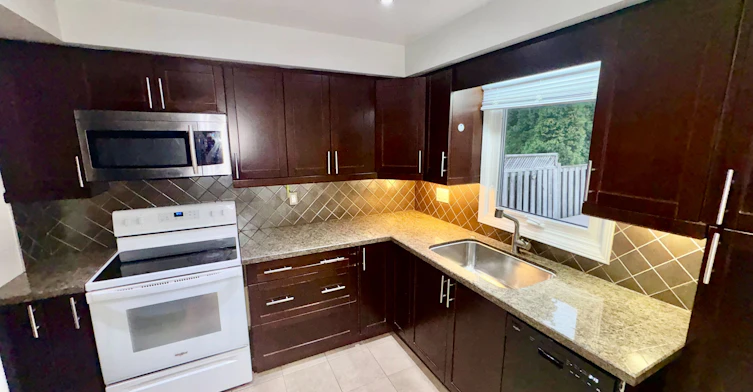 4138 Independence Avenue, Mississauga, ON, L4Z 2T4 - 3