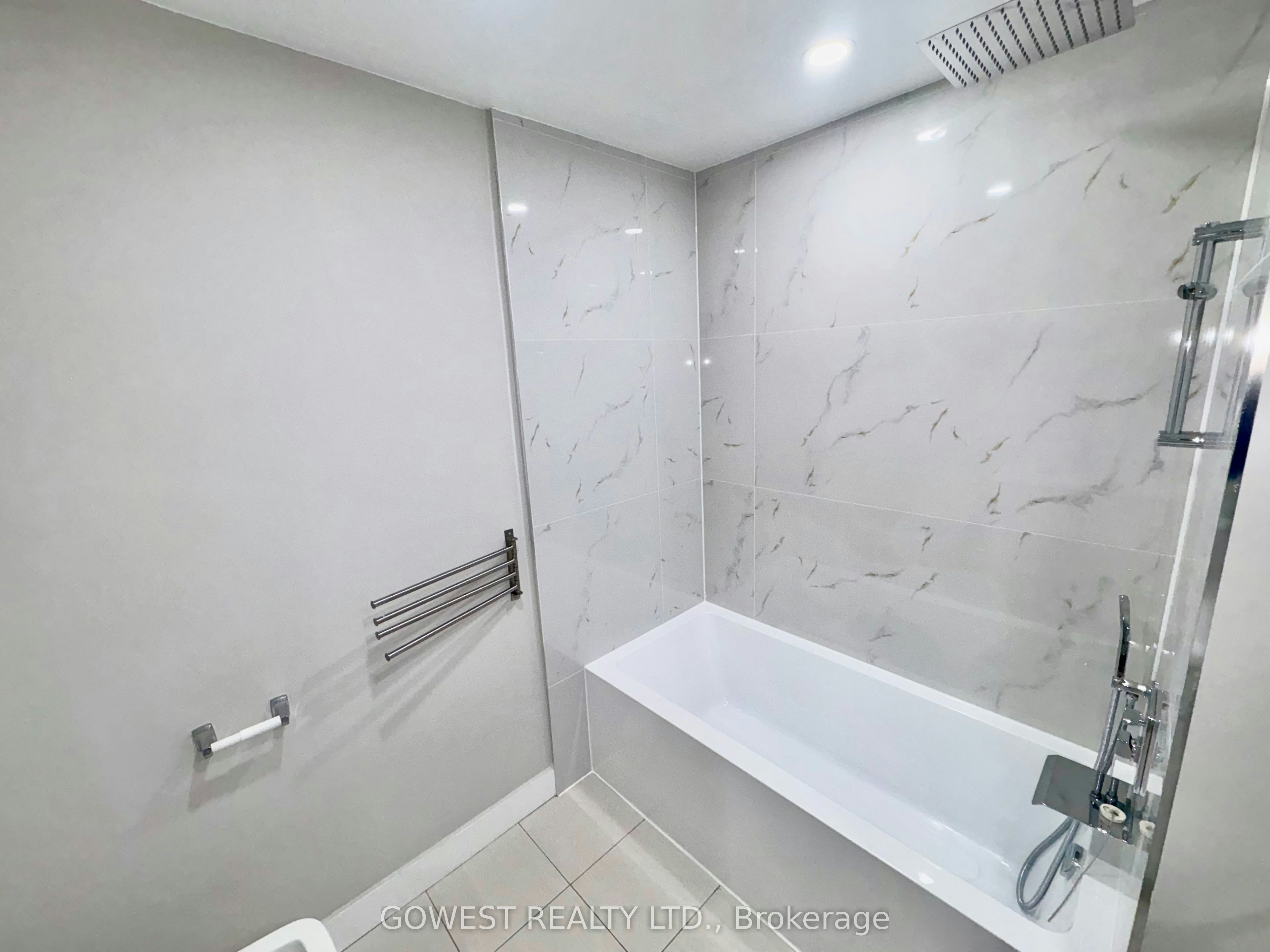 4138 Independence Avenue, Mississauga, ON, L4Z 2T4 - 11