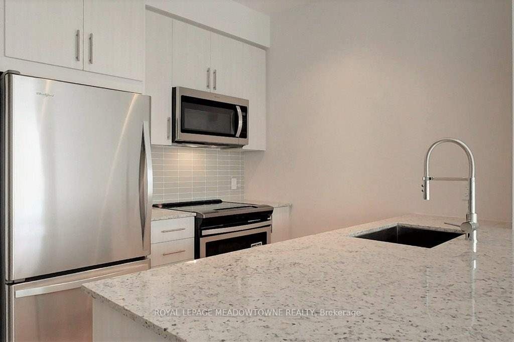 2411-4055 Parkside Drive, Mississauga, ON, L5B 0K8 - 11