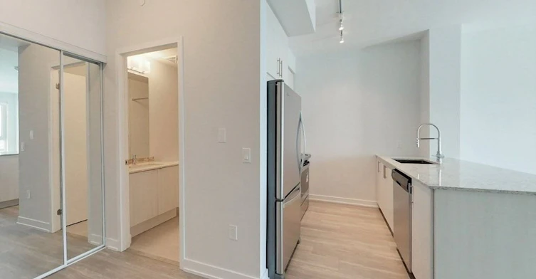 2411-4055 Parkside Drive, Mississauga, ON, L5B 0K8 - 16