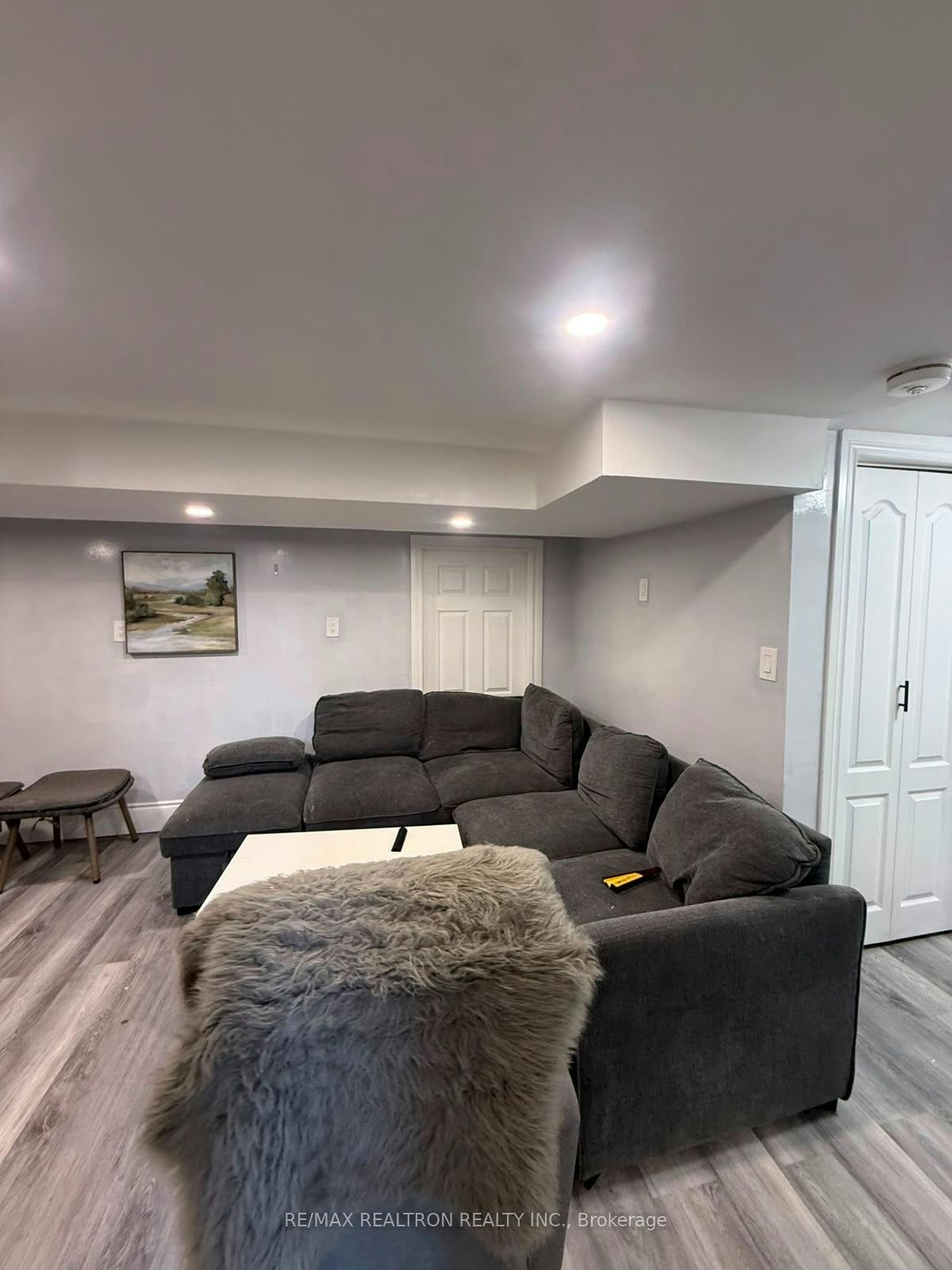 705 Cedar Avenue N, Burlington, ON, L7T 2R6 - 11