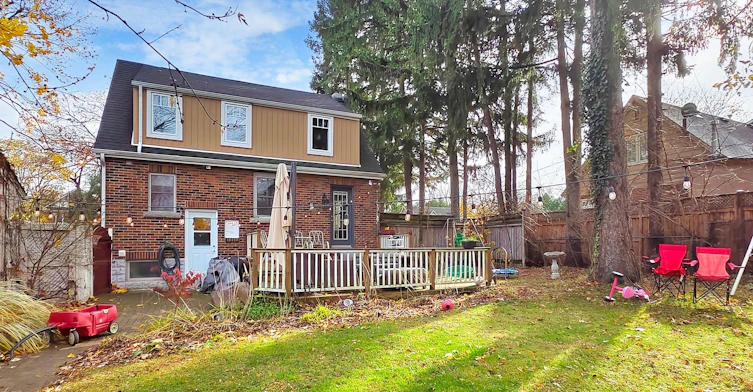 705 Cedar Avenue N, Burlington, ON, L7T 2R6 - 18