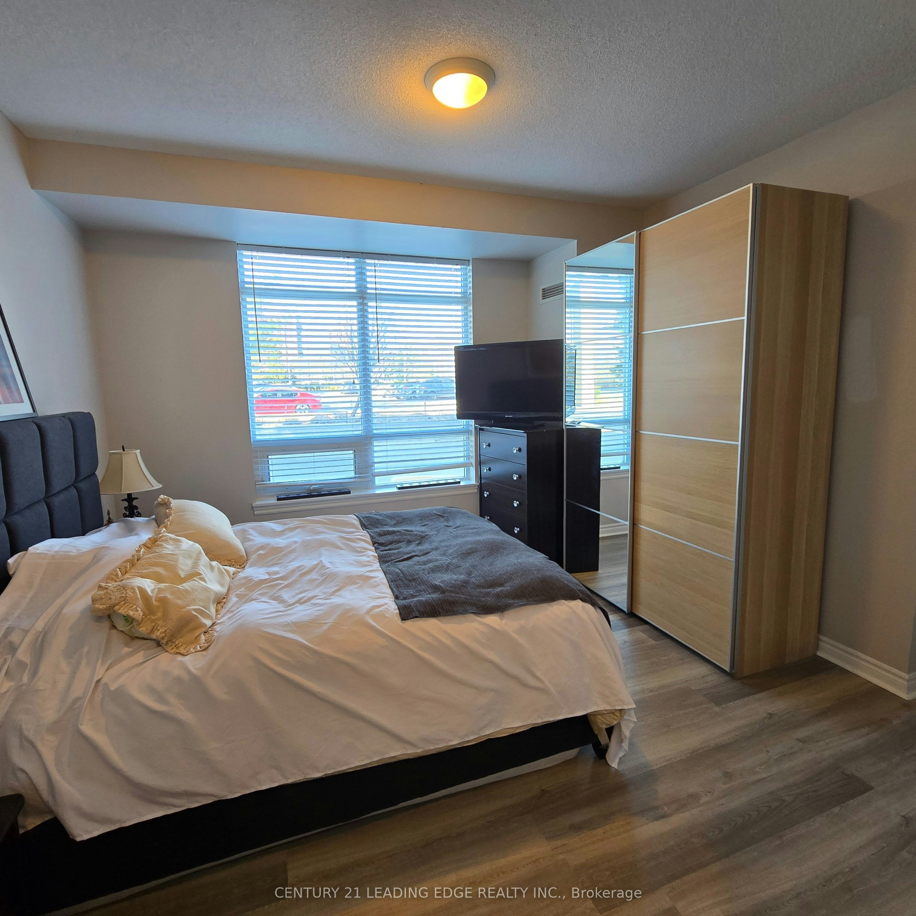 103-2325 Central Park Drive, Oakville, ON, L6H 0E2 - 9
