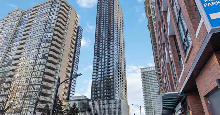 2004-395 Square One Drive, Mississauga, ON, L5B 0P6 - 24