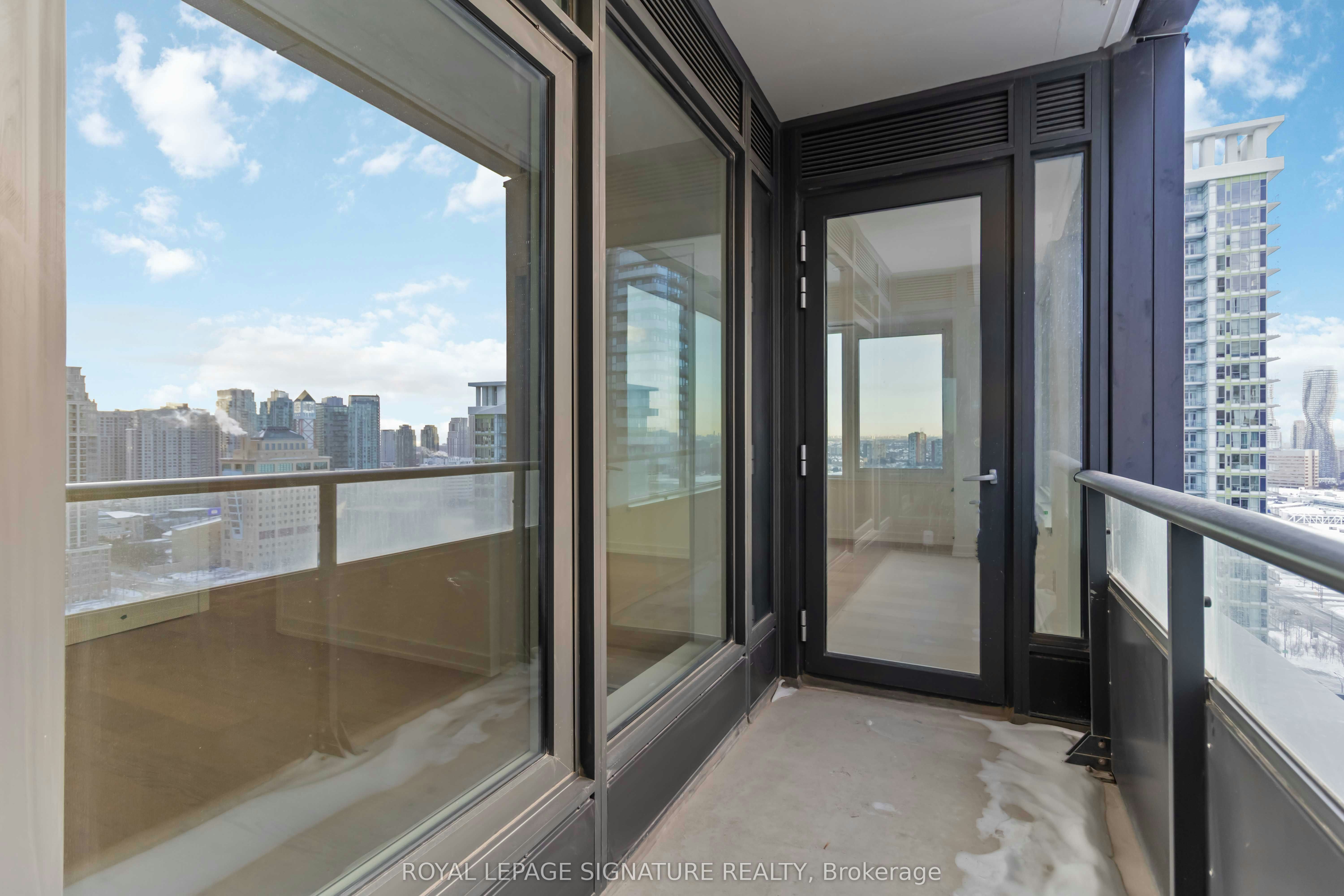 2004-395 Square One Drive, Mississauga, ON, L5B 0P6 - 20
