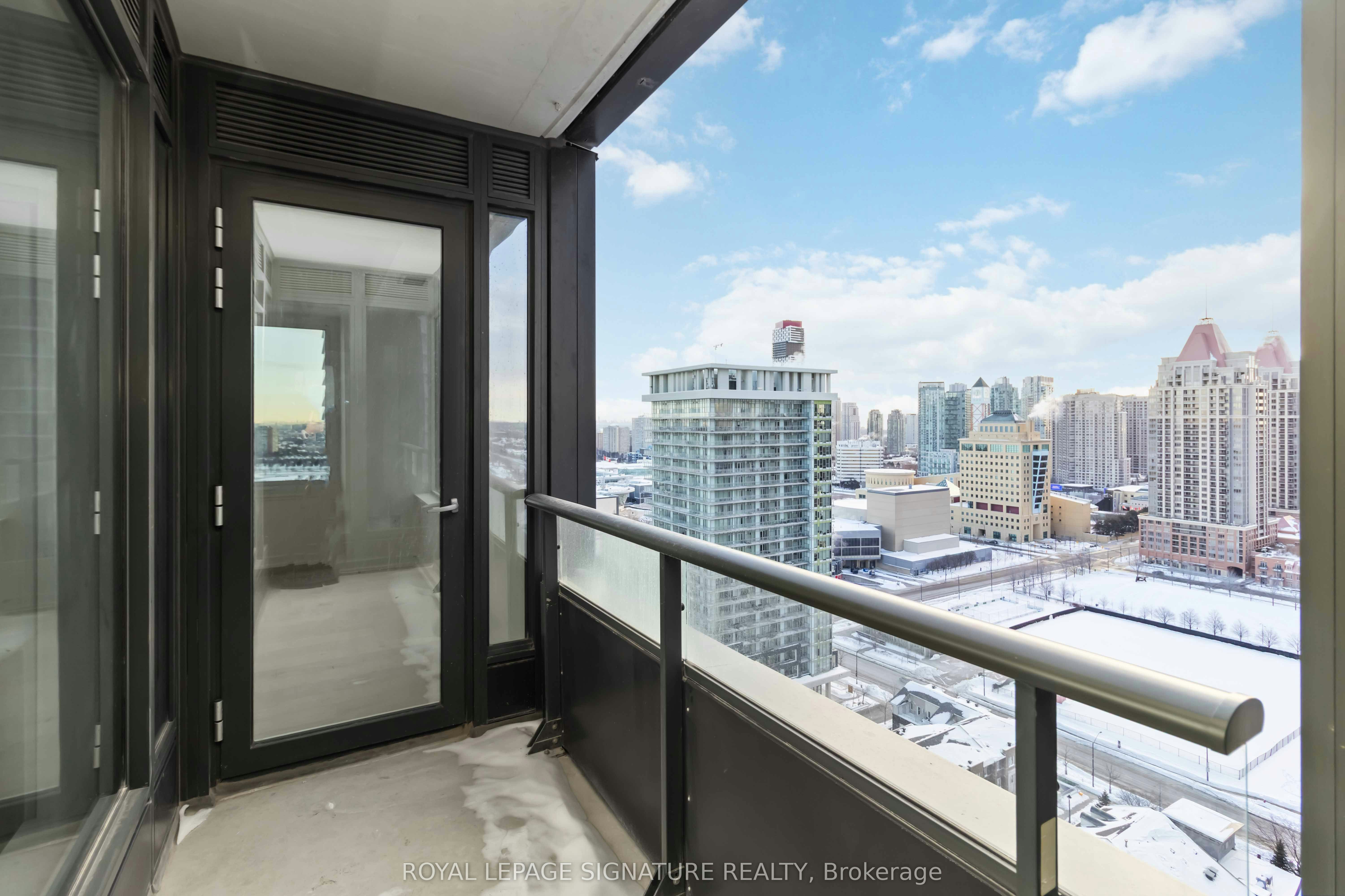 2004-395 Square One Drive, Mississauga, ON, L5B 0P6 - 19