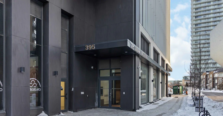 2004-395 Square One Drive, Mississauga, ON, L5B 0P6 - 25