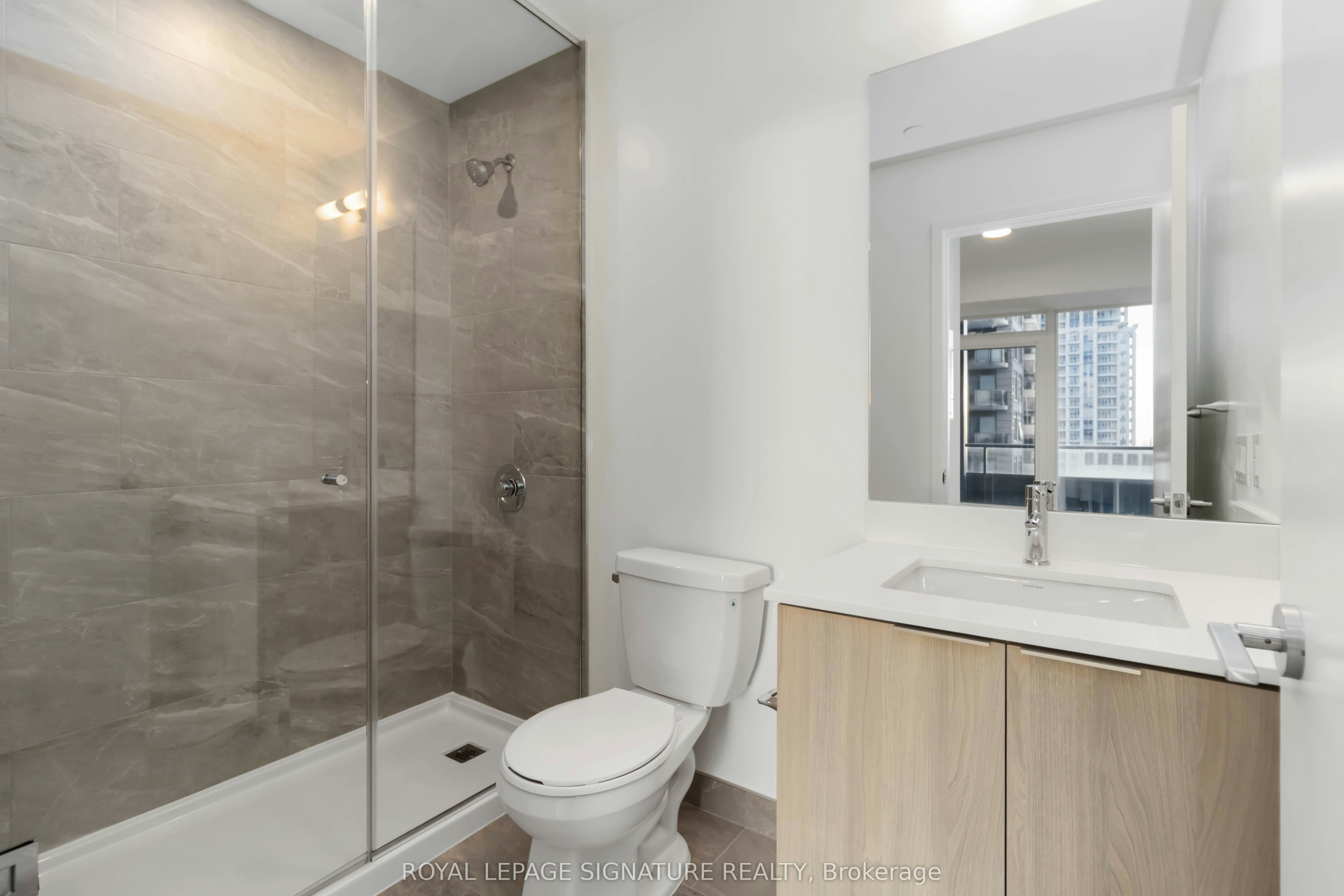2004-395 Square One Drive, Mississauga, ON, L5B 0P6 - 13