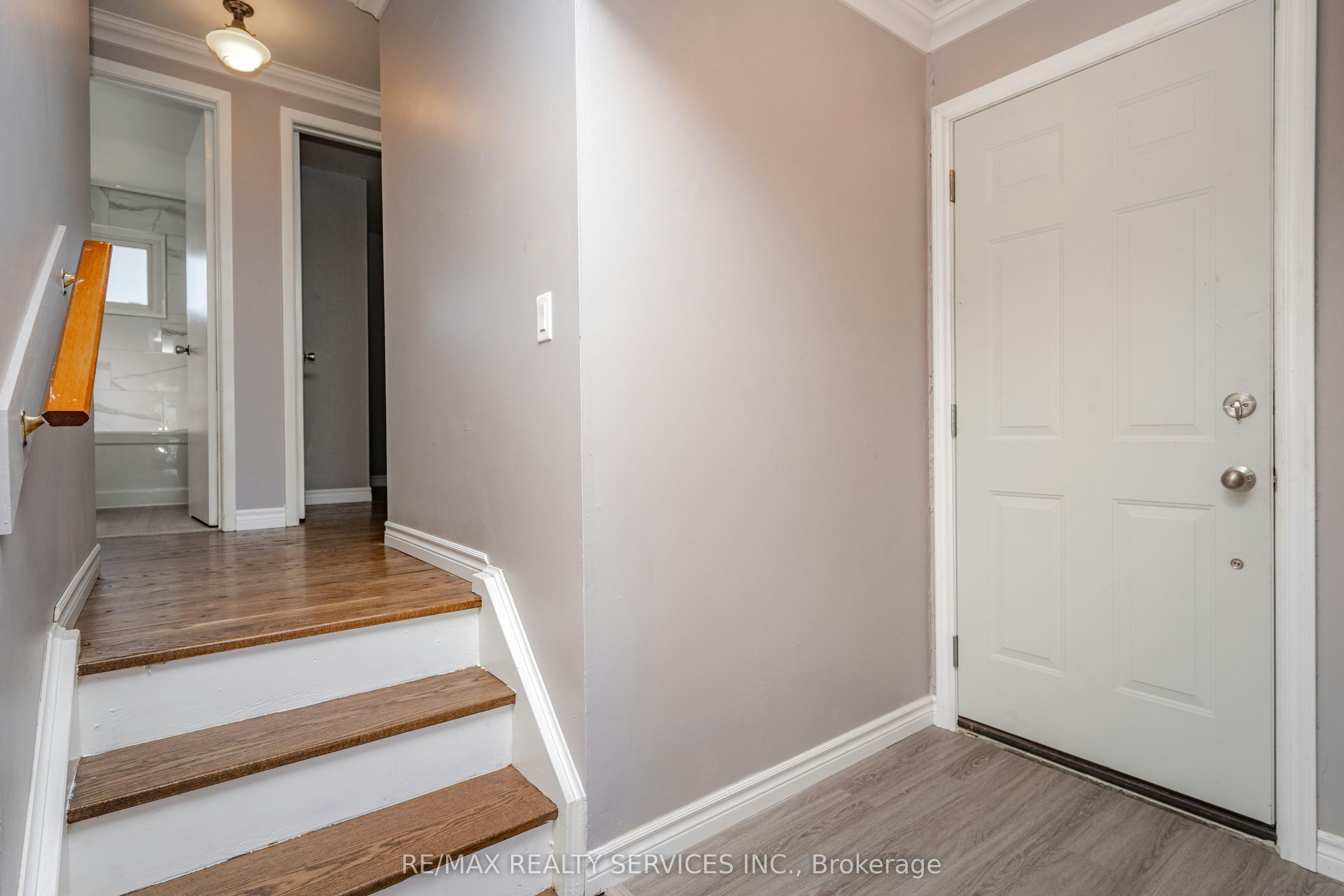Upper Level-23 Fidelia Crescent, Brampton, ON, L6T 3P7 - 18