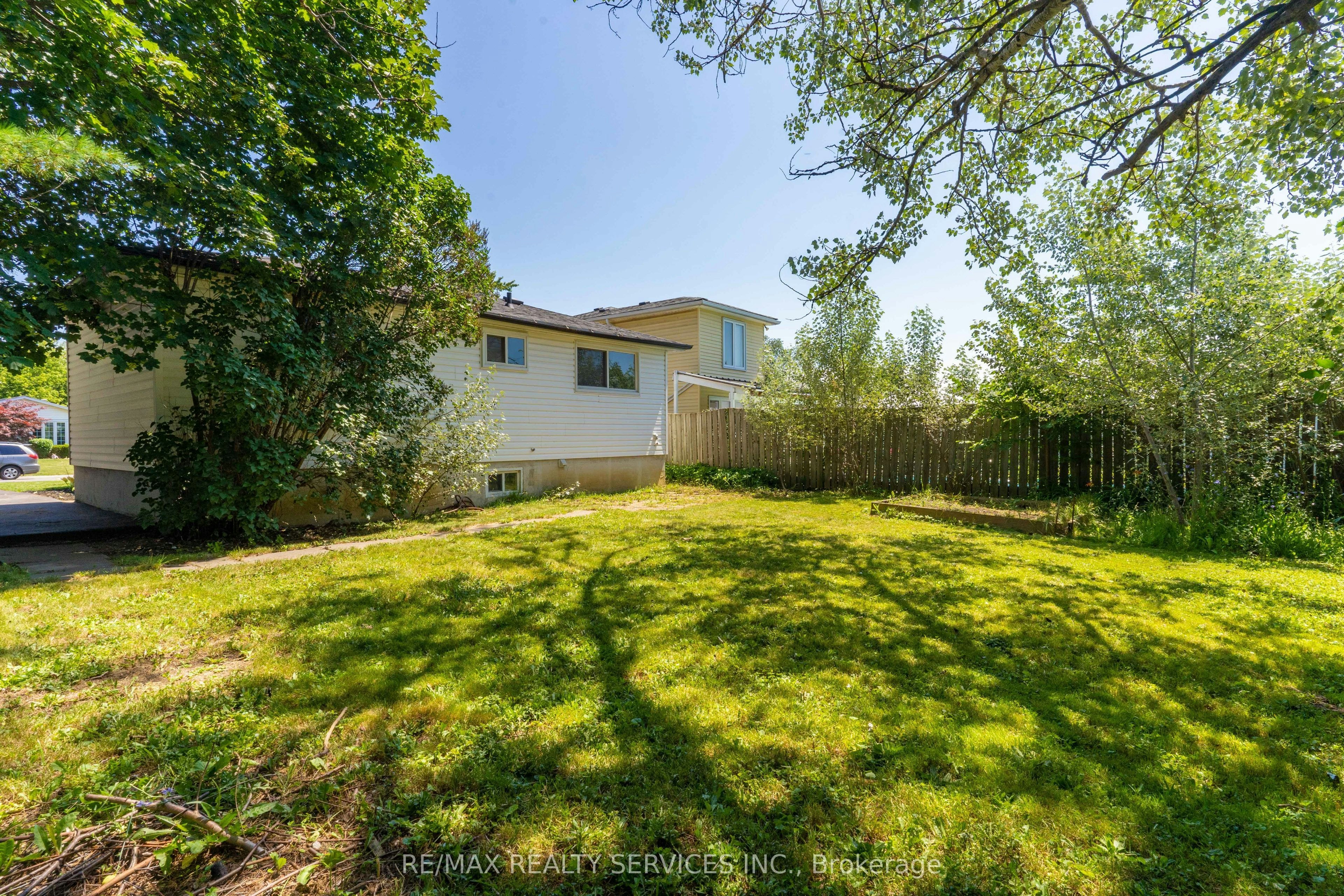 Upper Level-23 Fidelia Crescent, Brampton, ON, L6T 3P7 - 31