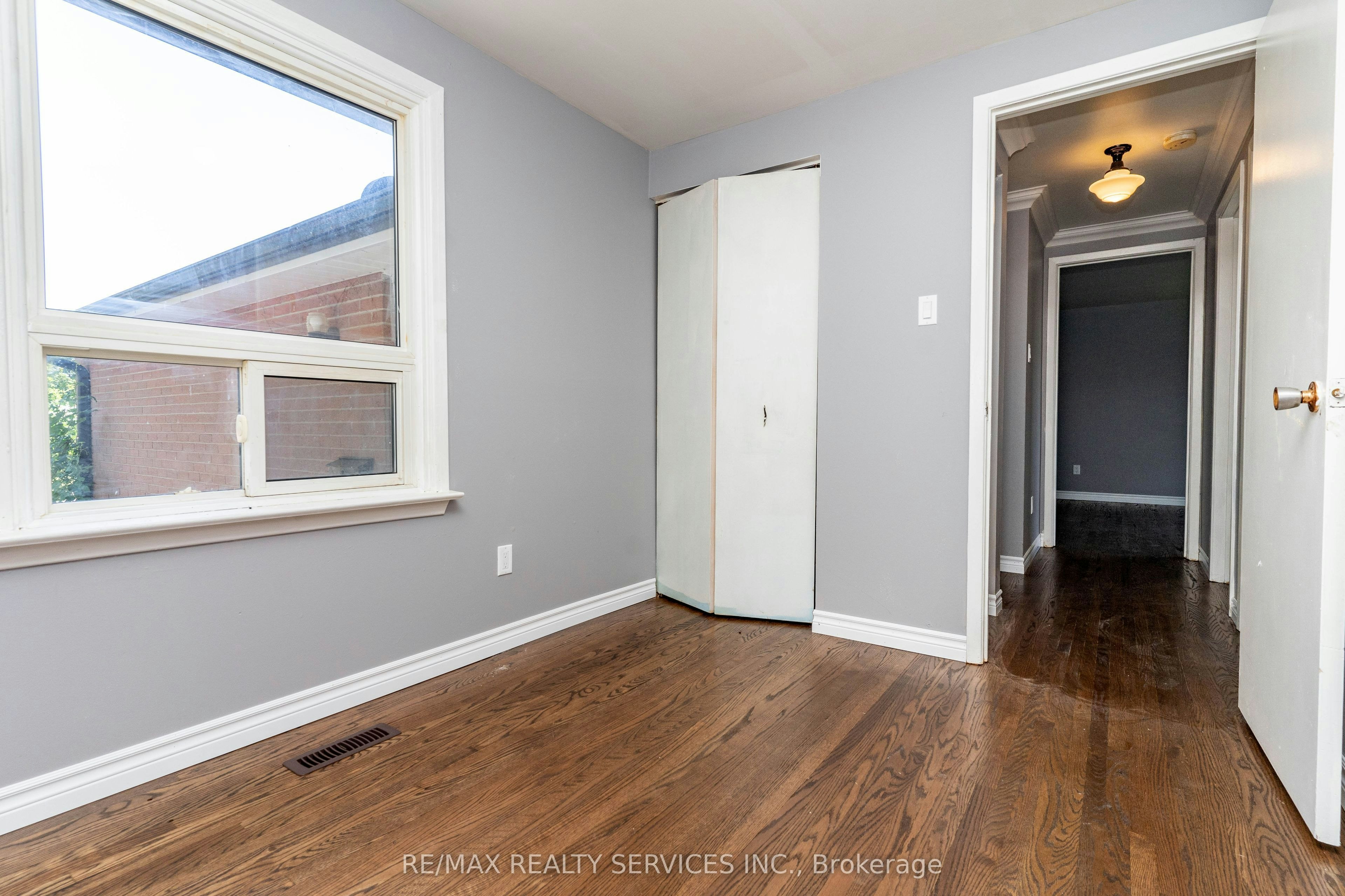 Upper Level-23 Fidelia Crescent, Brampton, ON, L6T 3P7 - 26