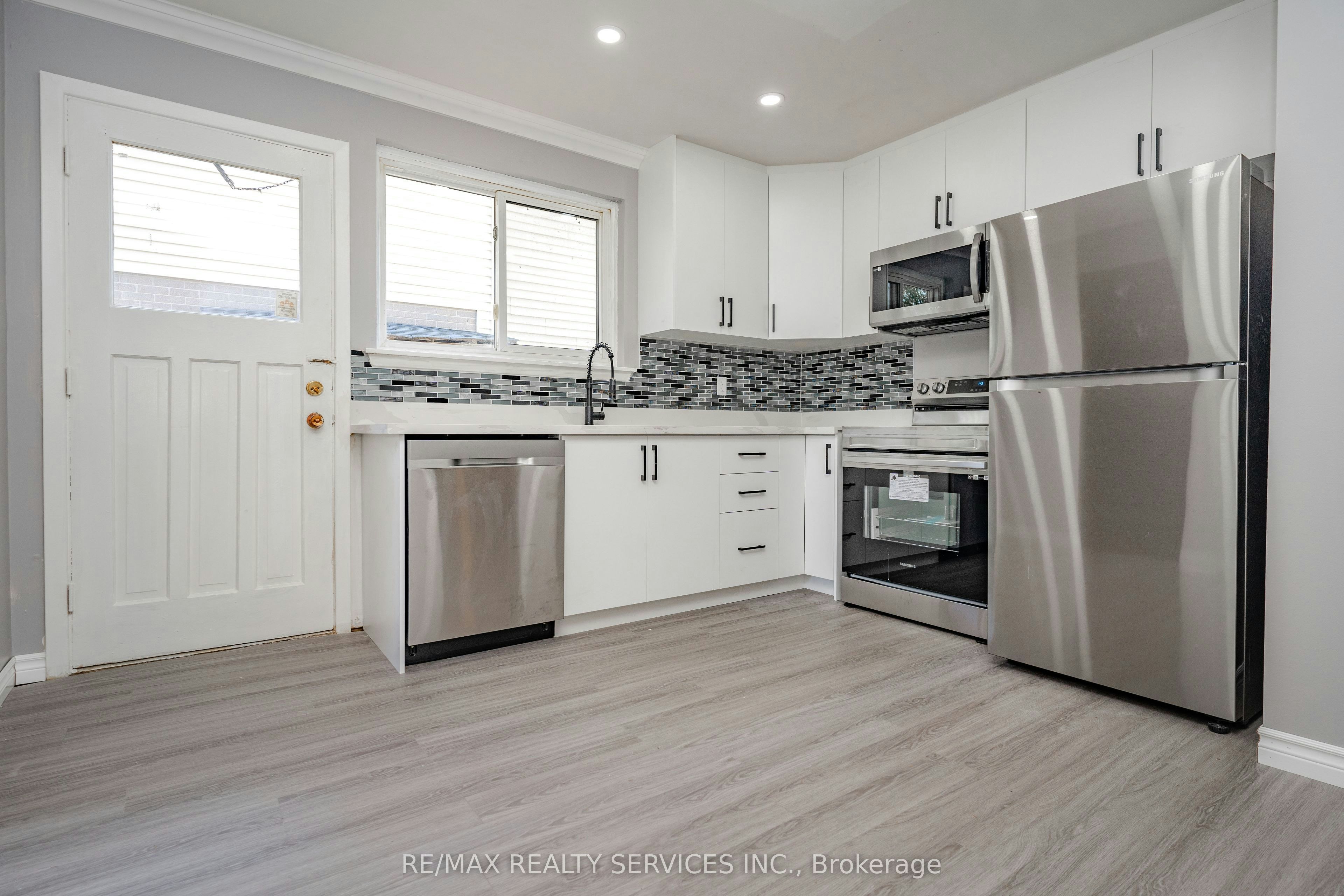 Upper Level-23 Fidelia Crescent, Brampton, ON, L6T 3P7 - 14