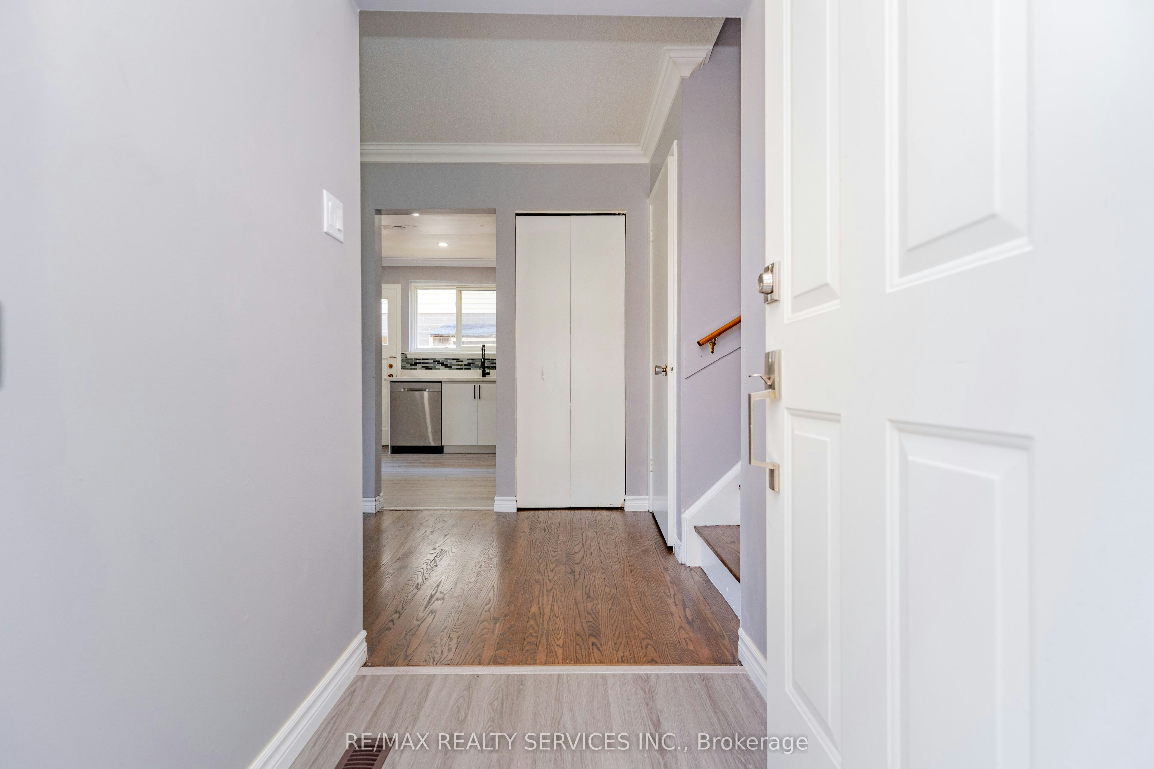 Upper Level-23 Fidelia Crescent, Brampton, ON, L6T 3P7 - 6