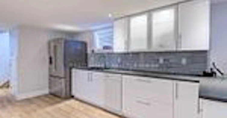 LOWER LEVEL-29 Kirby Road, Toronto, ON, M3L 1B3 - 4