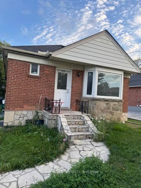 LOWER LEVEL-29 Kirby Road, Toronto, ON, M3L 1B3