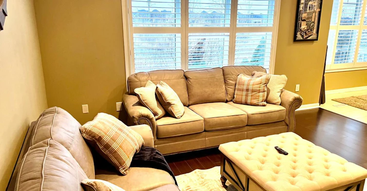 1063 Farmstead Drive, Milton, ON, L9T 8G5 - 4
