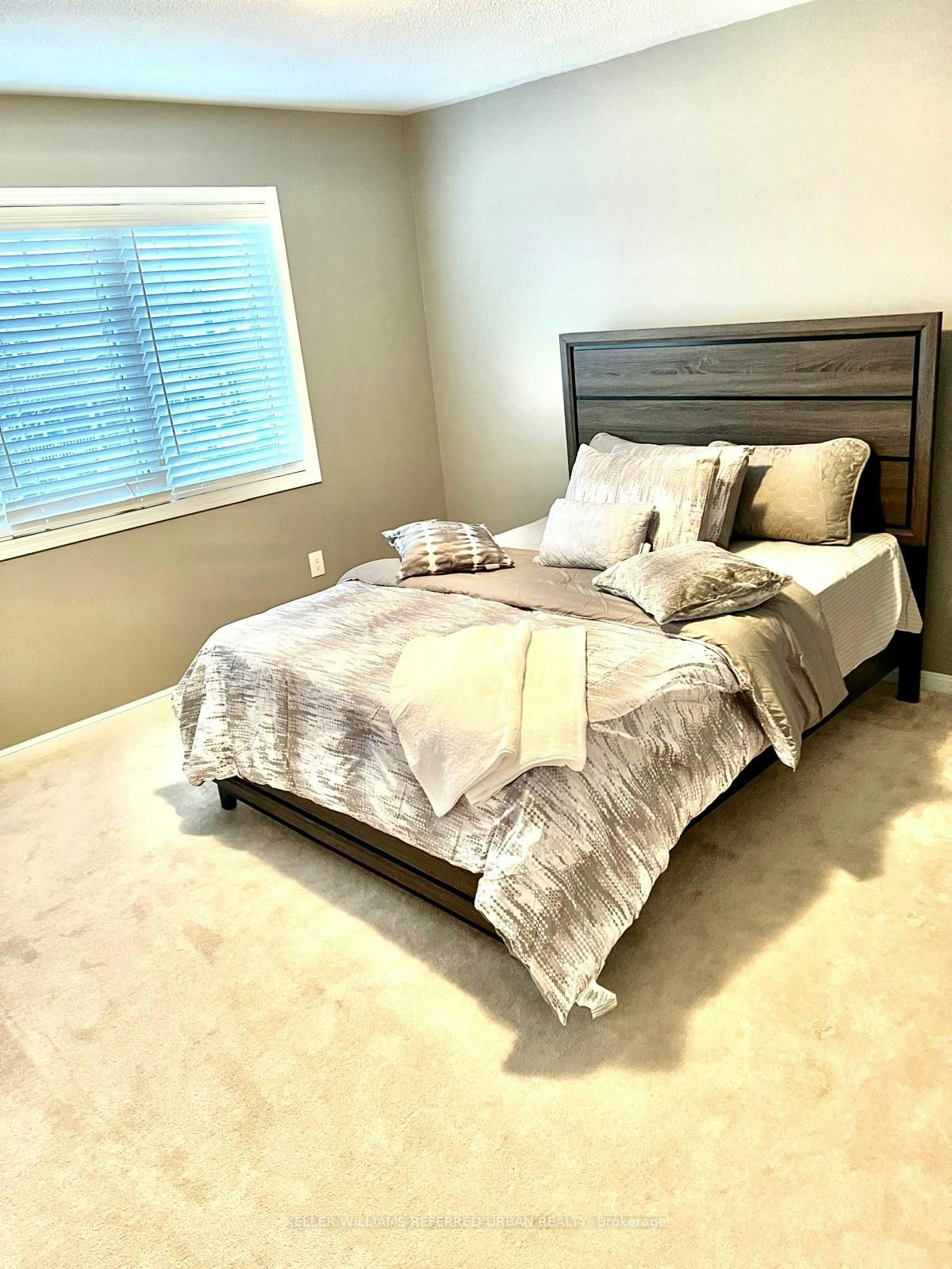 1063 Farmstead Drive, Milton, ON, L9T 8G5