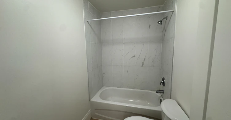 6-1252 Davenport Road, Toronto, ON, M6H 2G9 - 7