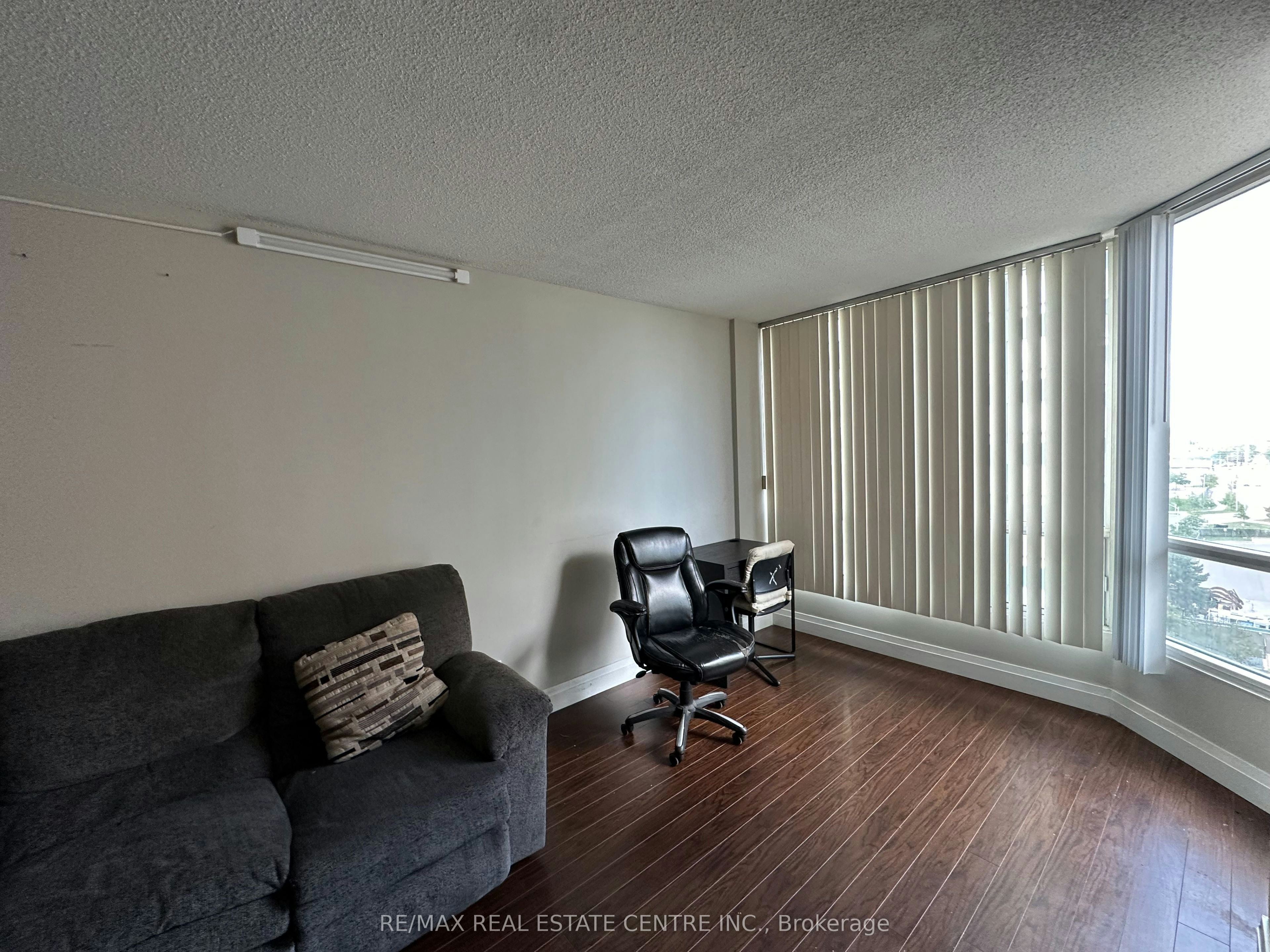 912-155 Hillcrest Avenue, Mississauga, ON, L5B 3Z2 - 6