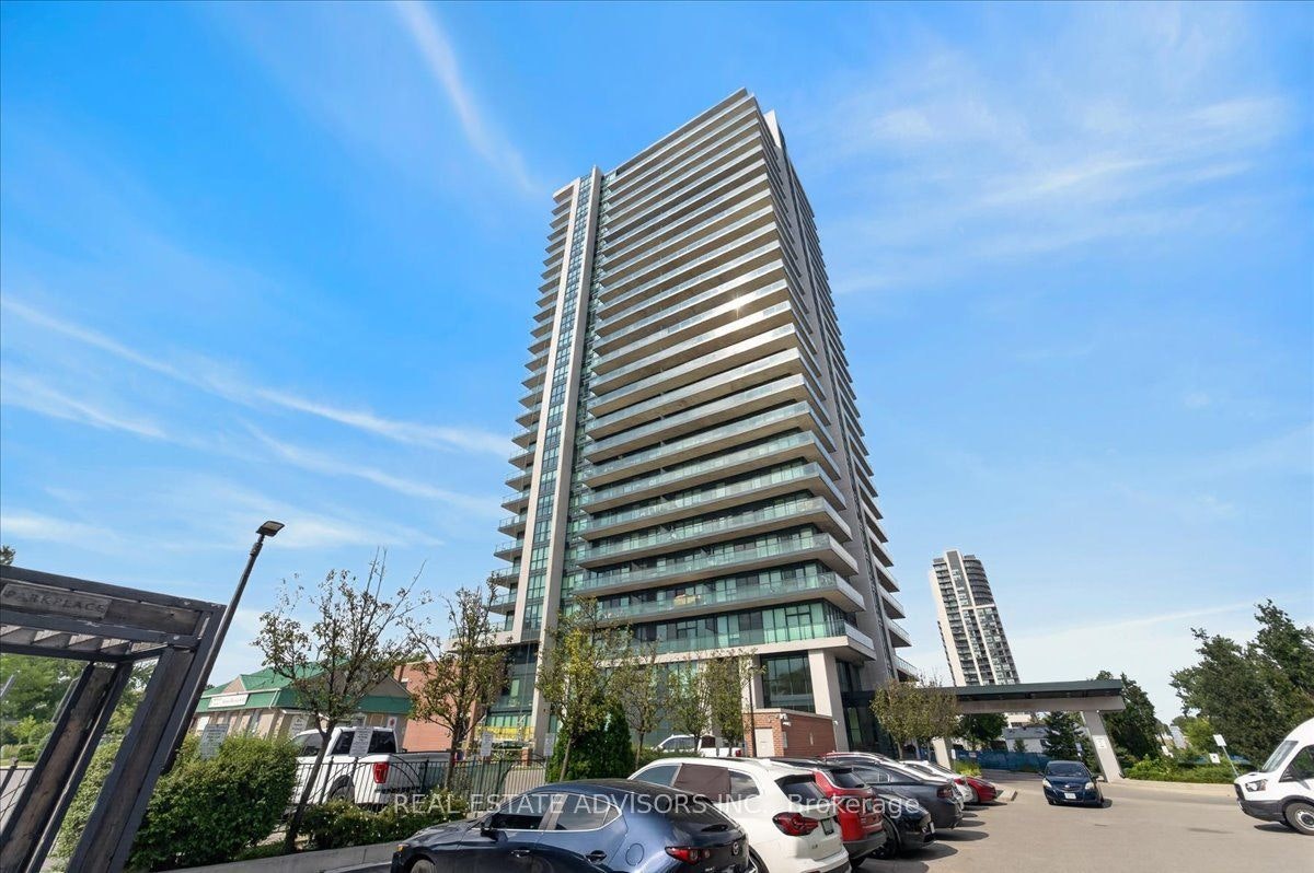 608-100 John Street, Brampton, ON, L6W 0A8