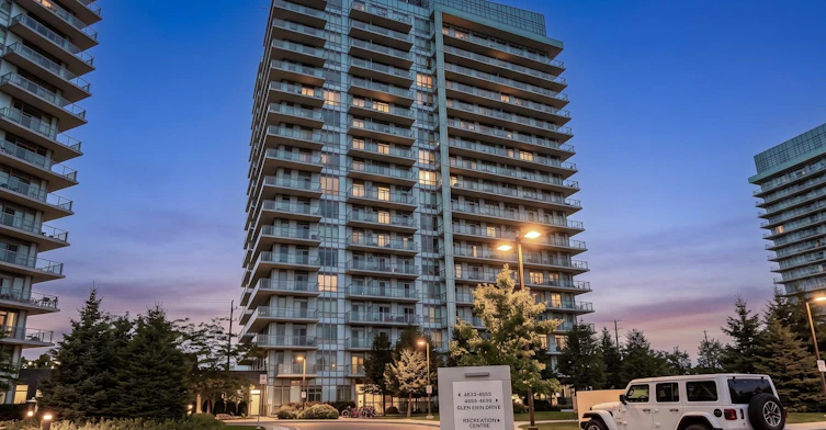 1604-4655 Glen Erin Drive, Mississauga, ON, L5M 0Z1