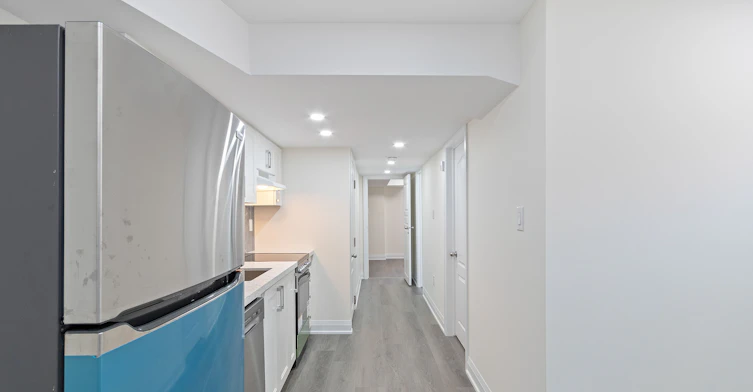 Lower-163 Rankin Crescent, Toronto, ON, M6P 4H9 - 4