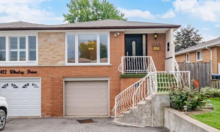 2414 Whaley Drive