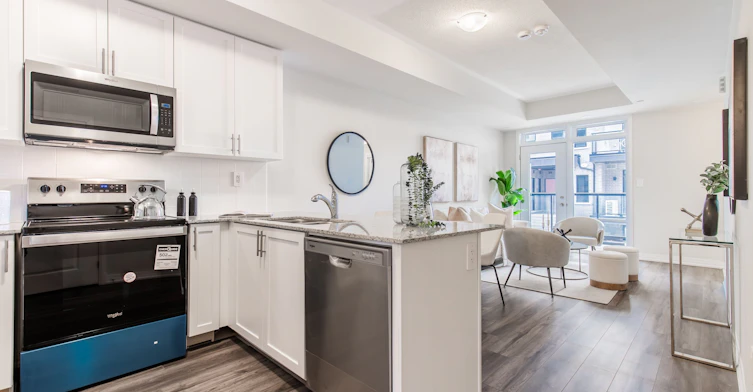 112-1597 Rose Way, Milton, ON, L9E 1N4 - 13