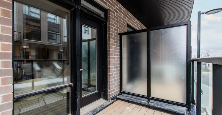 112-1597 Rose Way, Milton, ON, L9E 1N4 - 34