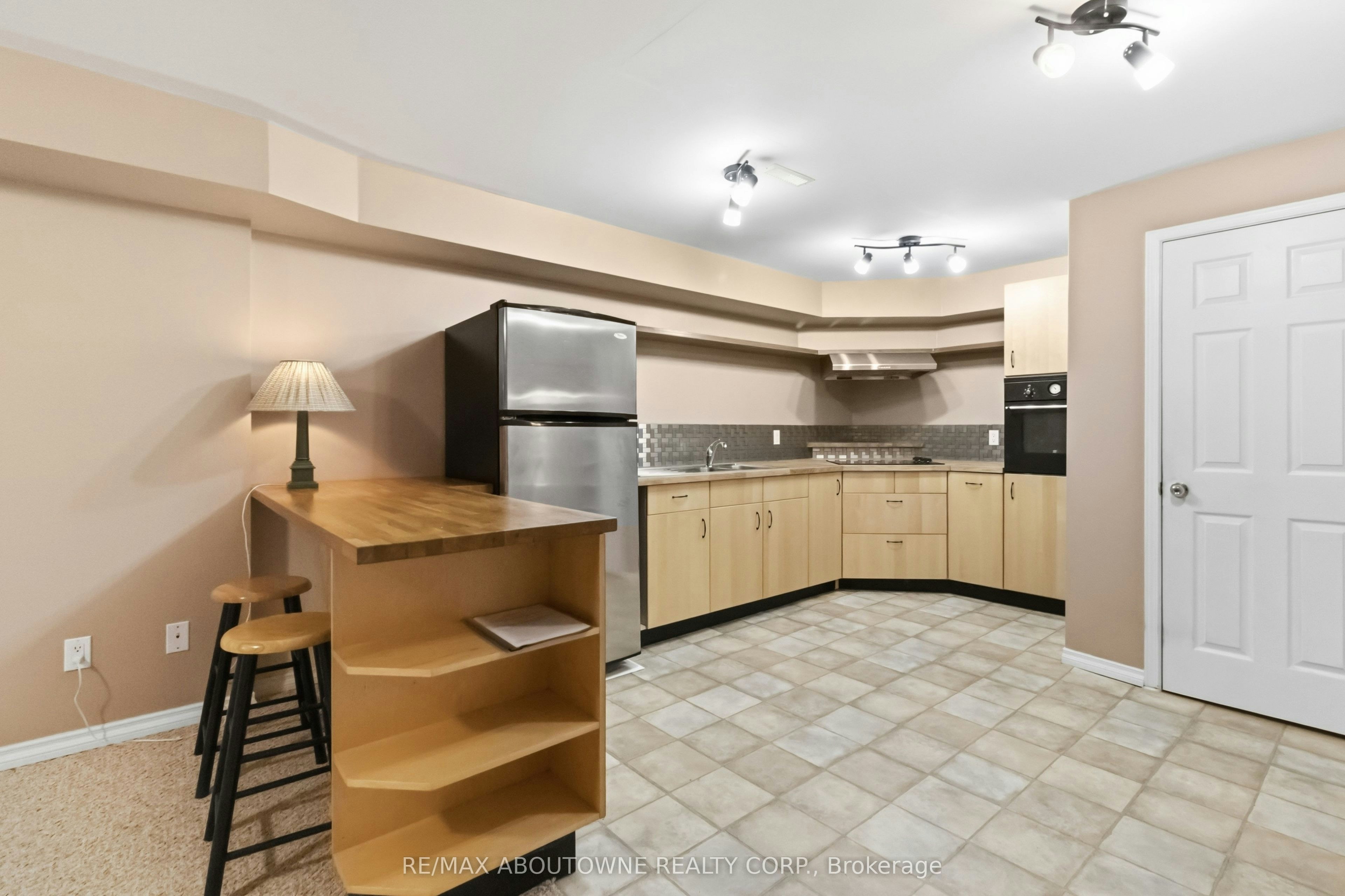 BASEMENT-143 Mccraney Street W, Oakville, ON, L6H 1H5 - 13