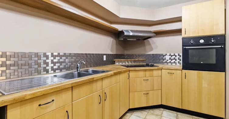 BASEMENT-143 Mccraney Street W, Oakville, ON, L6H 1H5 - 14