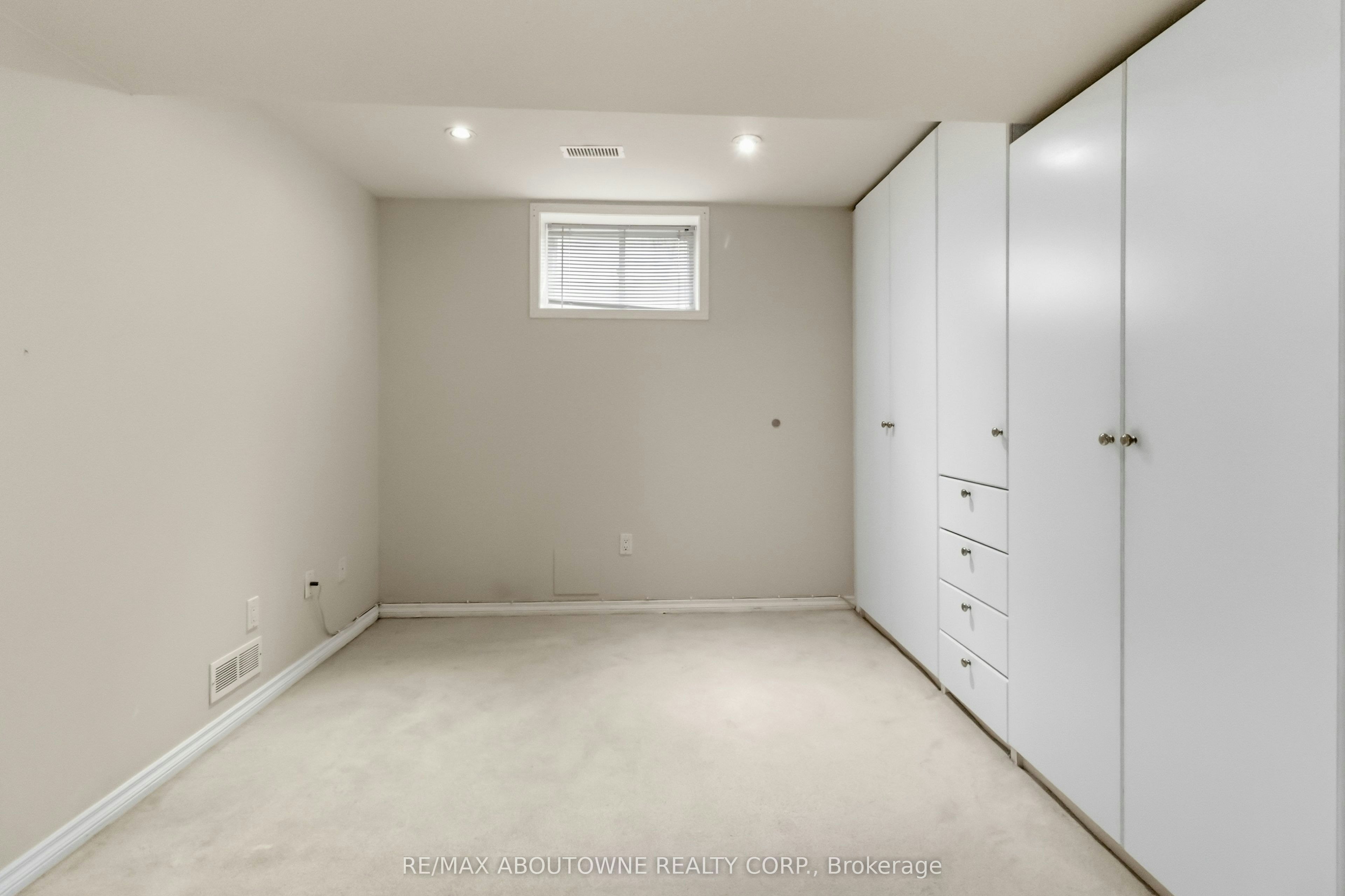 BASEMENT-143 Mccraney Street W, Oakville, ON, L6H 1H5 - 27