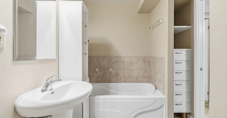 BASEMENT-143 Mccraney Street W, Oakville, ON, L6H 1H5 - 22