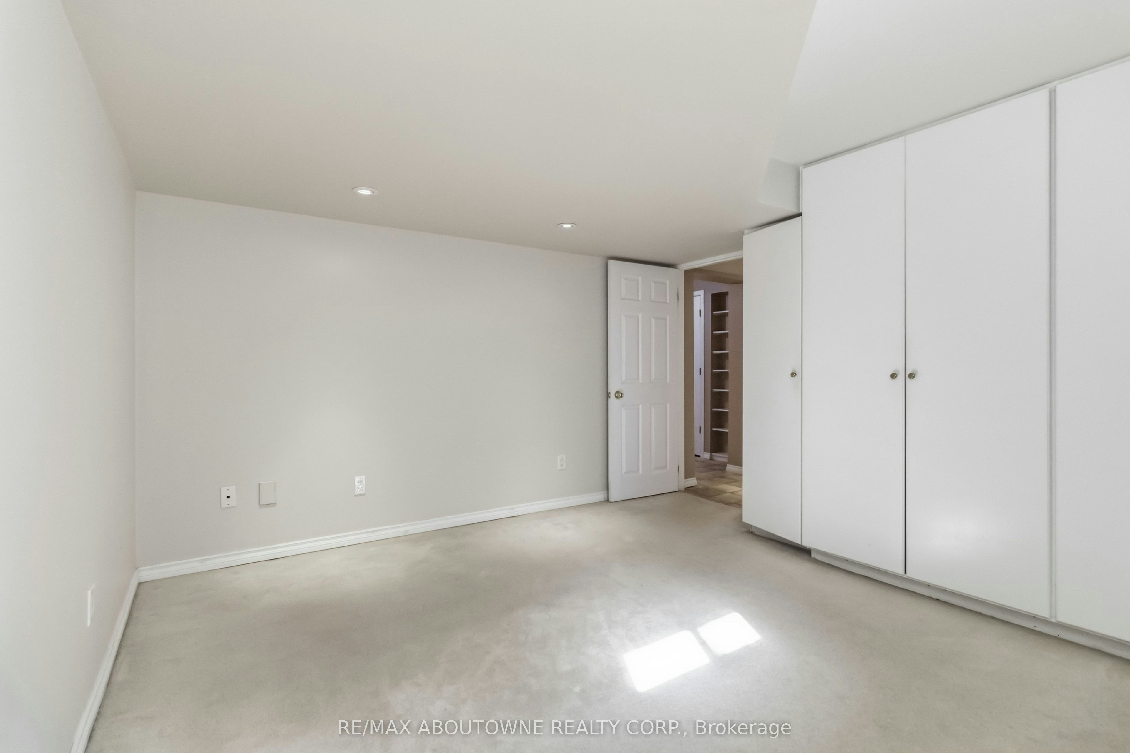 BASEMENT-143 Mccraney Street W, Oakville, ON, L6H 1H5 - 21