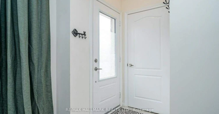 3-636 Evans Avenue, Toronto, ON, M8W 0A8 - 3